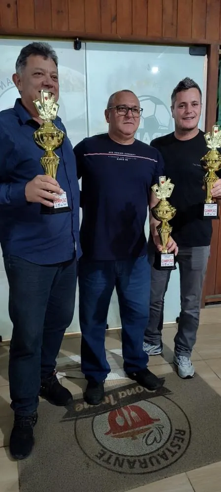 Campeonato Municipal de Canastra, tem campeões