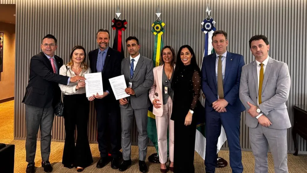 Bancada catarinense se une e entrega ao TCU proposta para solução definitiva no Morro dos Cavalos